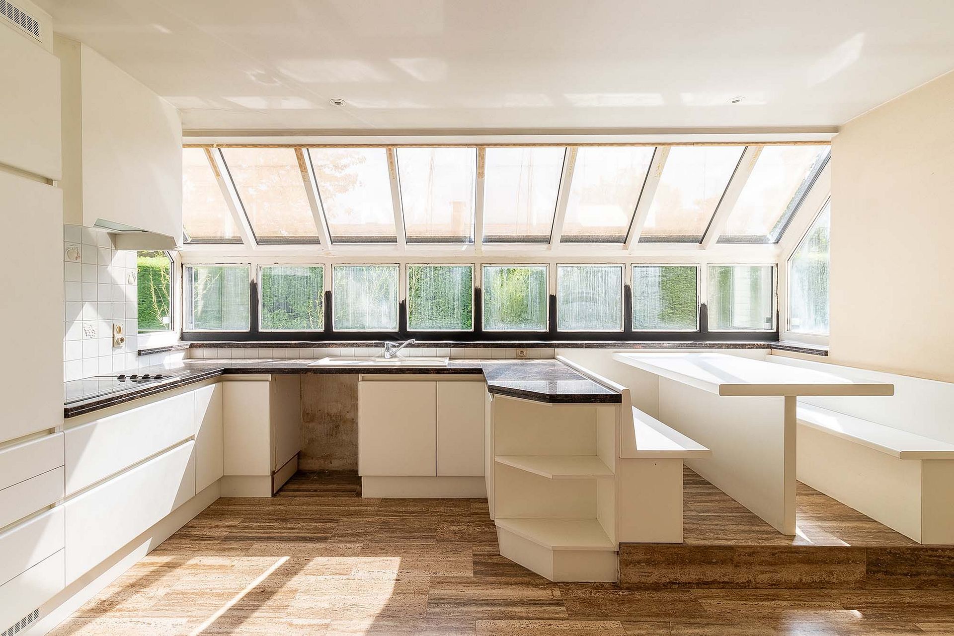 Vrijstaande ruime woning in Hove met 5 slaapkamers foto 7