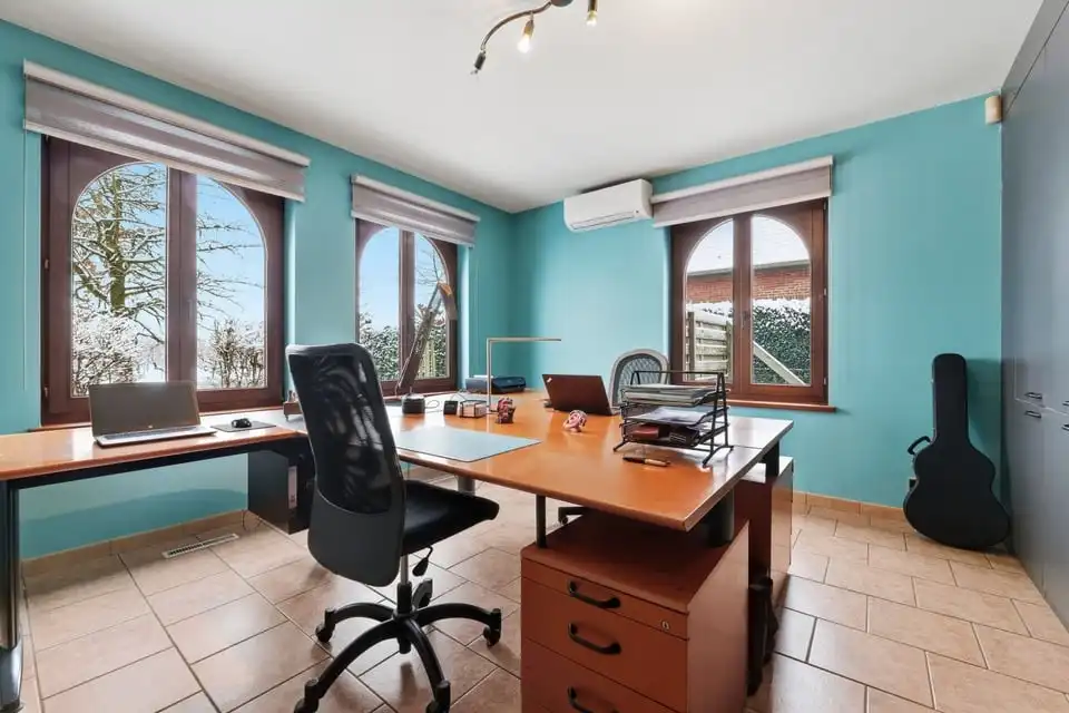 EXCLUSIEVE GEZINSWONING MET RUIME TUIN, 252M² WOONCOMFORT EN TOPLIGGING IN SINT-TRUIDEN foto 7