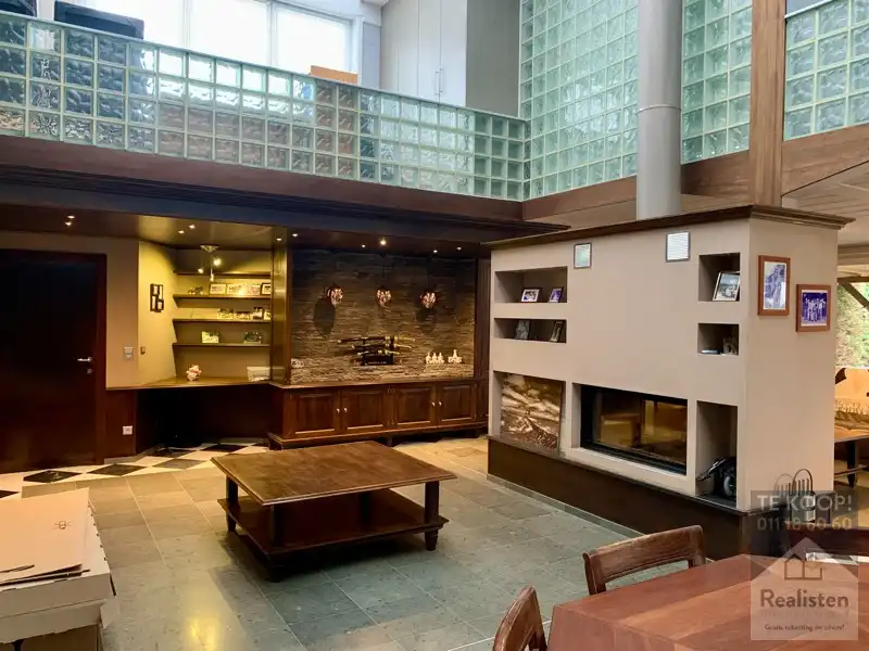 Multifunctioneel #bedrijfsgebouw met #woonst #TeKoop foto 25