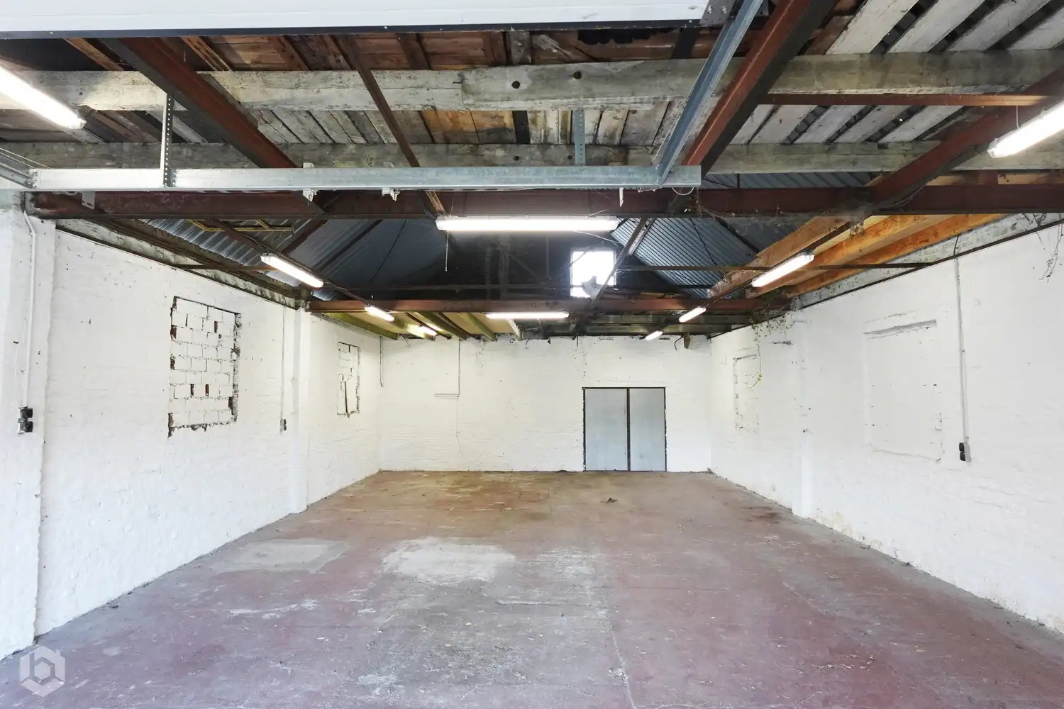 Magazijnruimte (+- 95 m²) op toplocatie foto 6