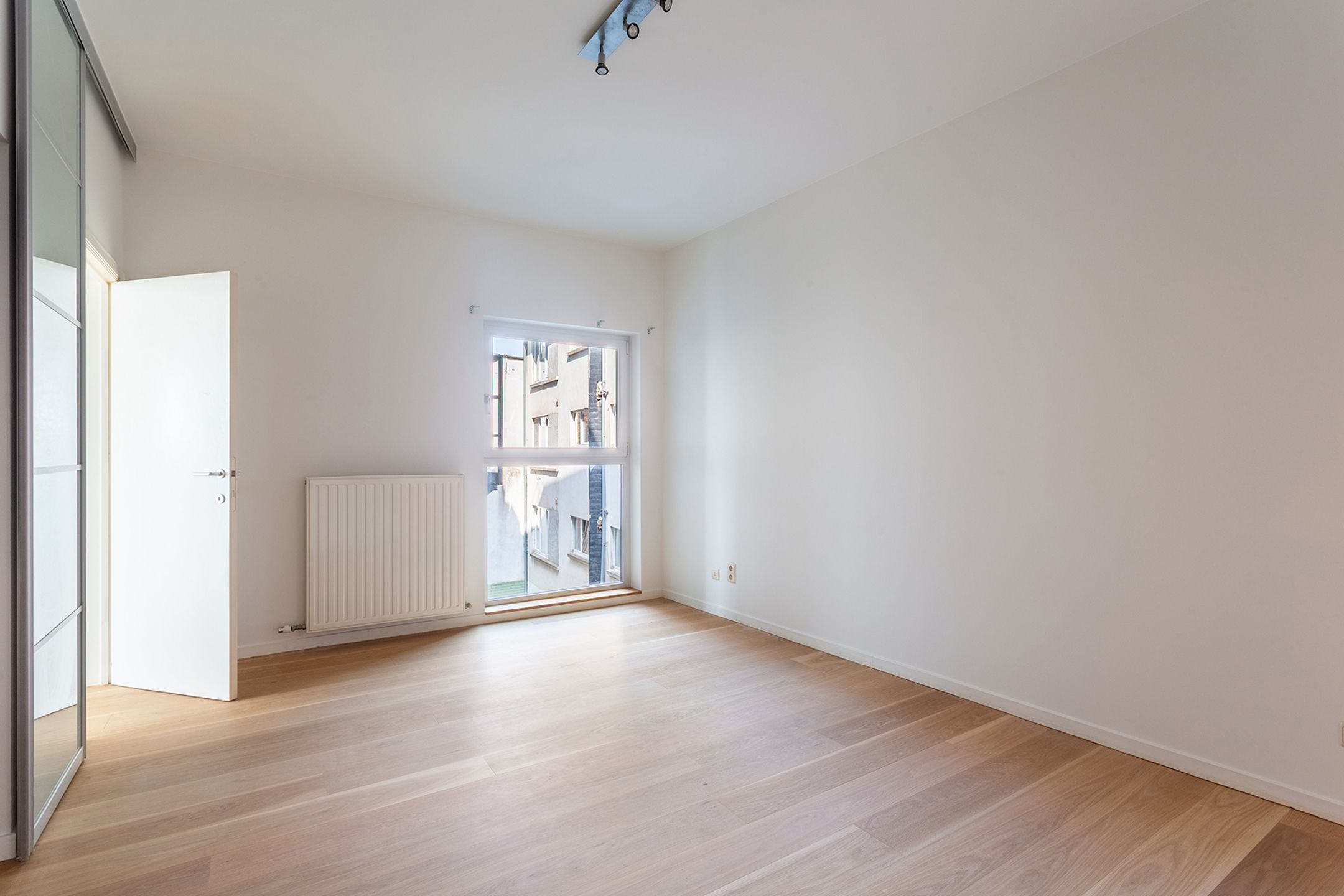 Prachtig hoekapp (161m²) met zicht op de Schelde en met terras foto 19