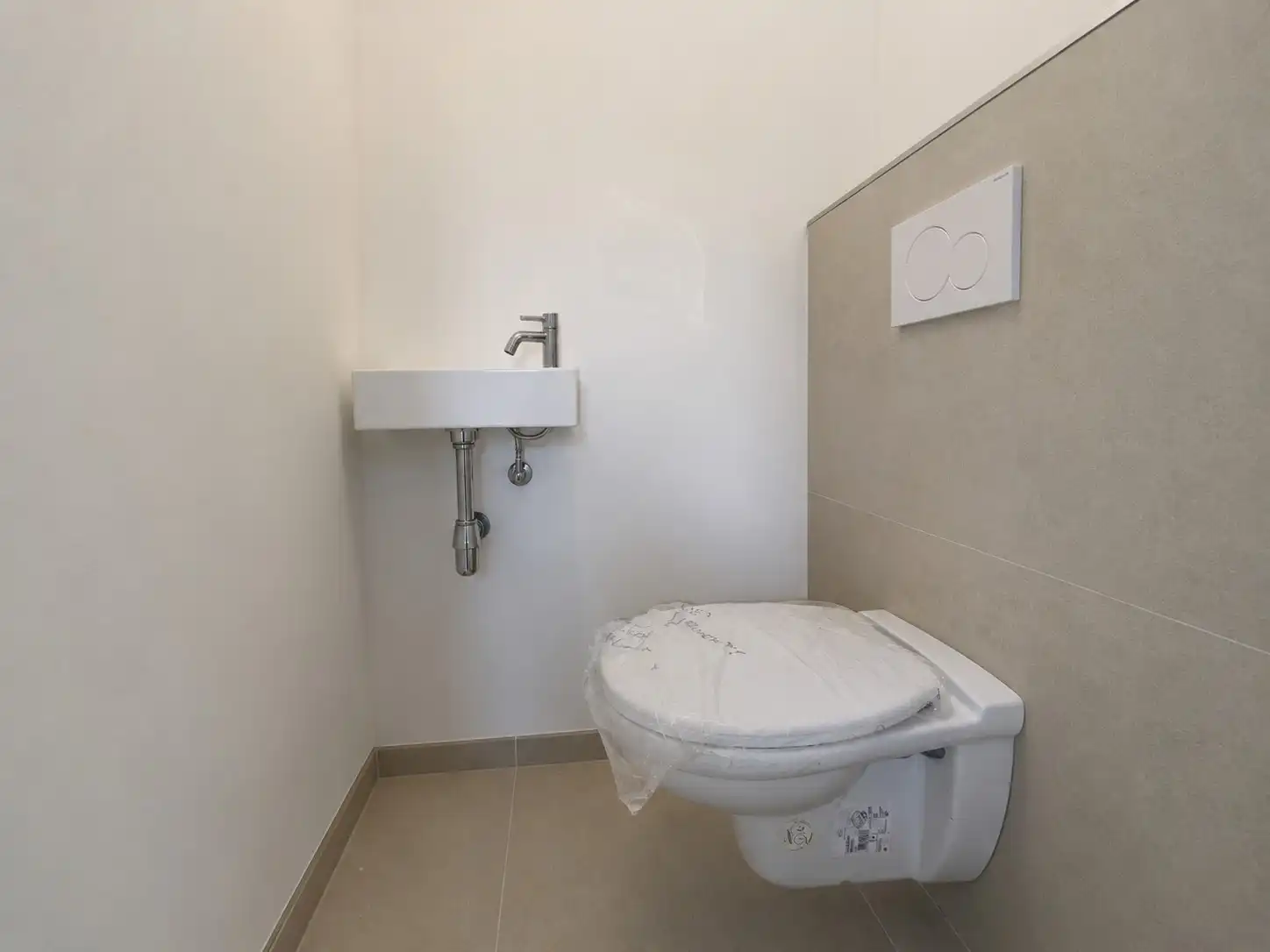 Nieuwbouwappartement te huur in centrum Nazareth foto 10