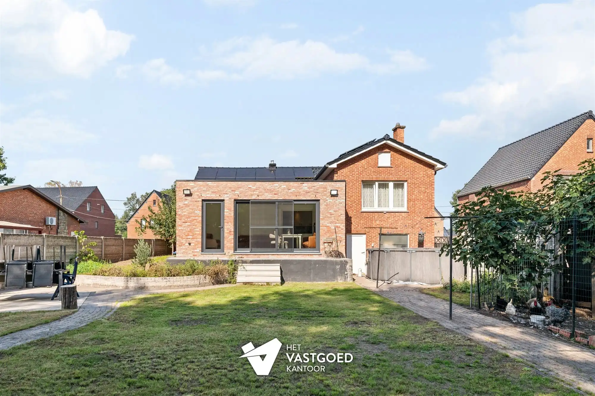 UITERST KNAP GERENOVEERDE WONING MET 3 SLAAPKAMERS GELEGEN OP EEN ZONNIG GEORIENTEERD PERCEEL VAN 7A32CA TE BEVERLO foto 22