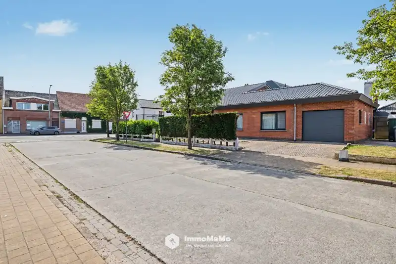 OPTIE - INSTAPKLARE WONING MET GARAGE & TUIN IN LOCHRISTI (WACHTEBEKE) foto 4