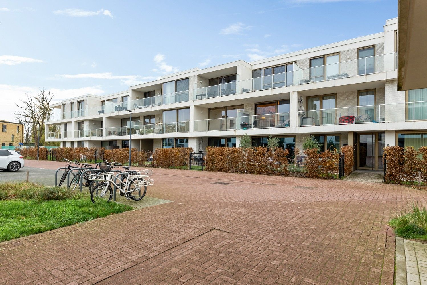 Modern appartement met 2 slaapkamers, terras & autostaanplaats op toplocatie in Lier! foto 15