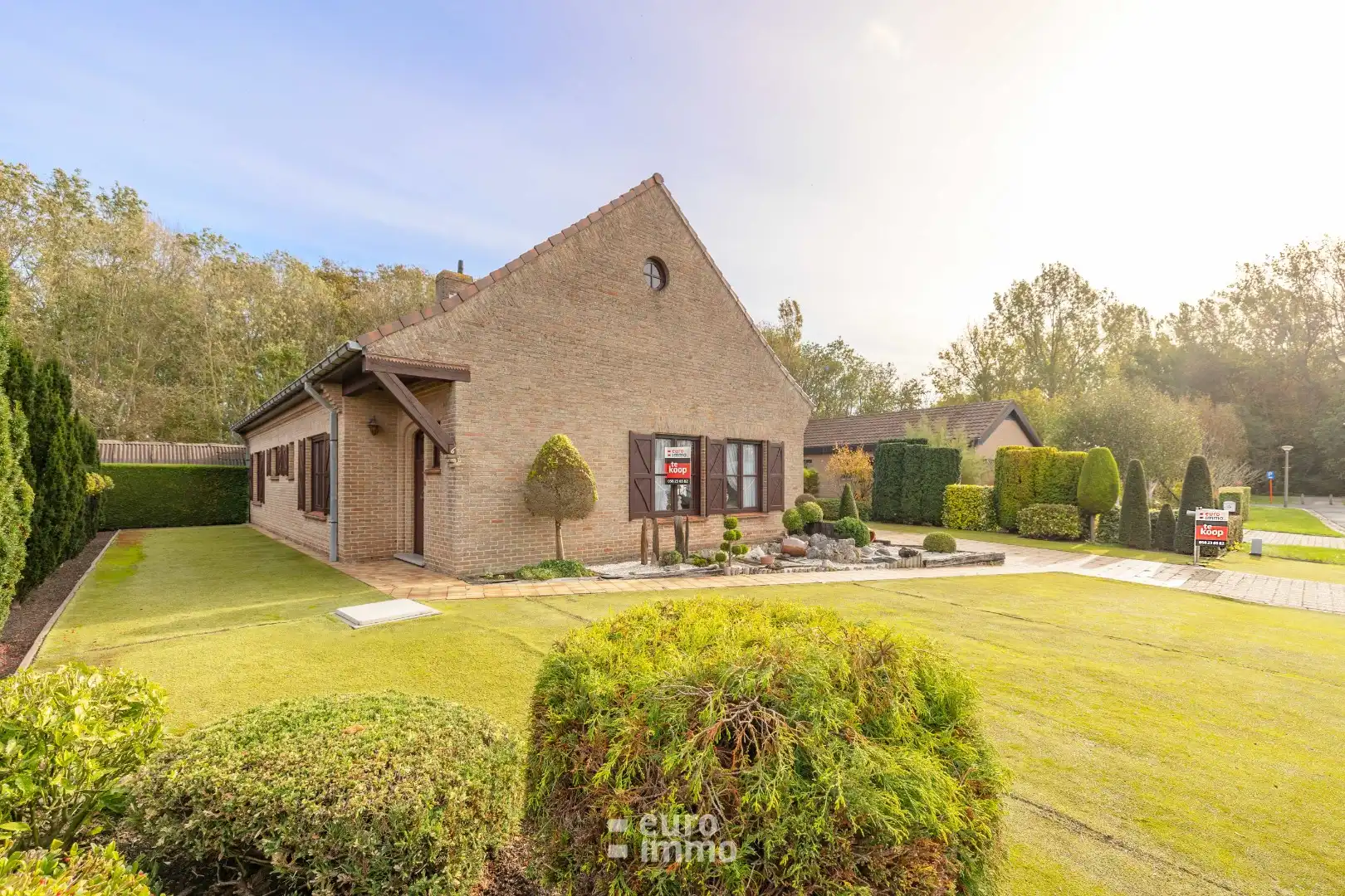 Alleenstaande villa op werkelijke topligging foto 5