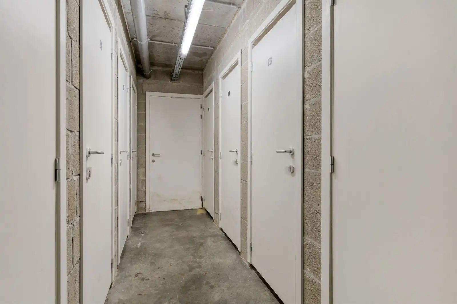 Prachtige penthouse met 3 slaapkamers en dubbel terras foto 23