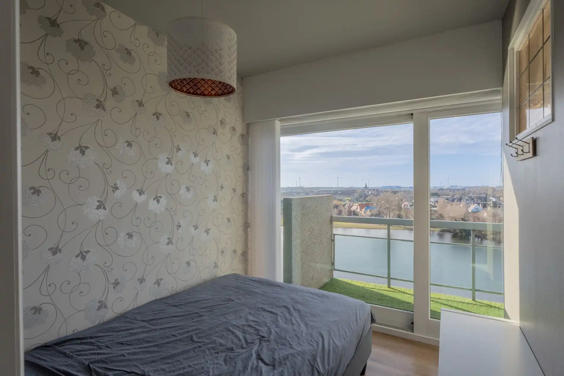 Appartement met breed zonneterras te Heist-Duinbergen foto 10