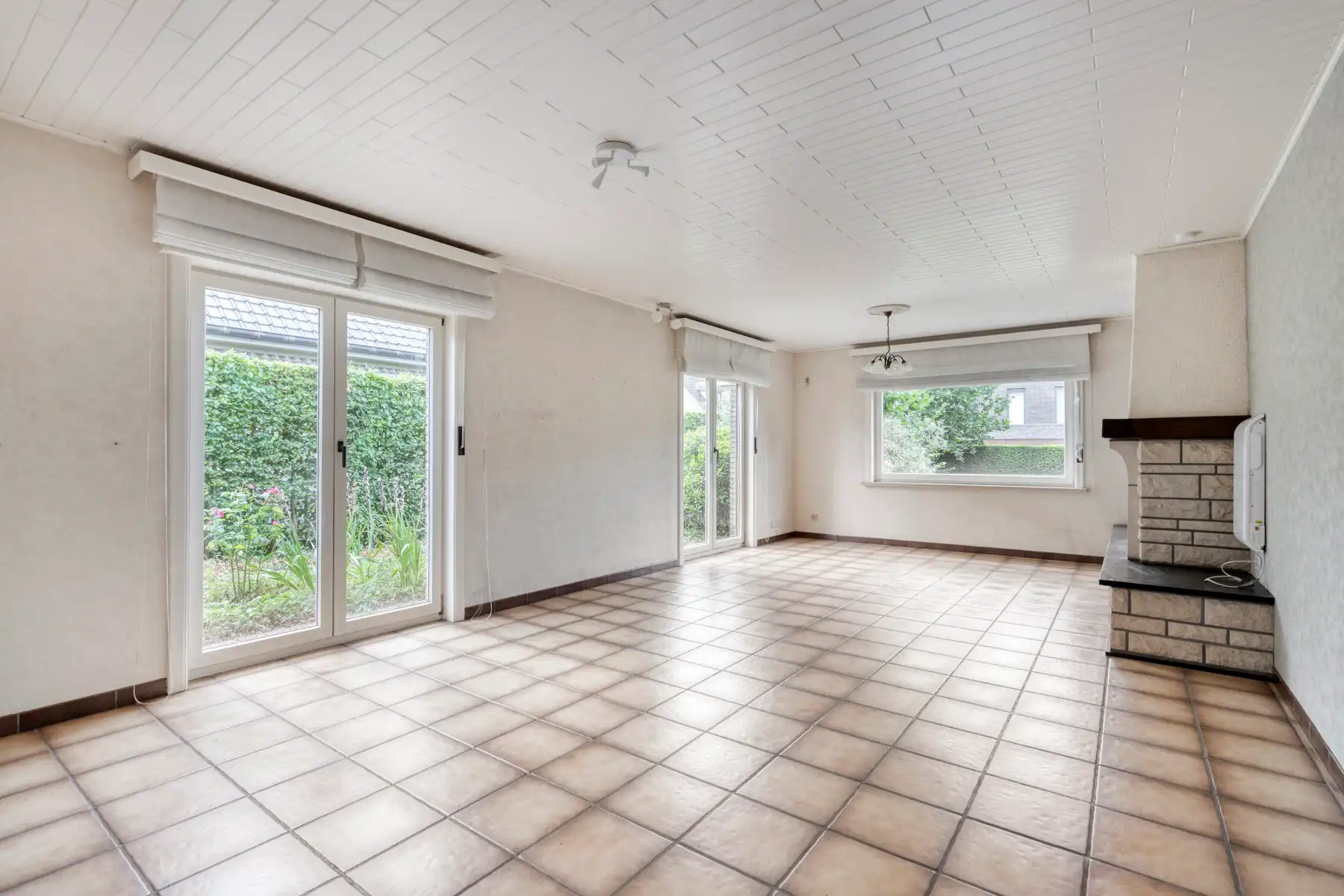 Villa 3slpk + tuin en garage! INCL tuinonderhoud ! foto 3
