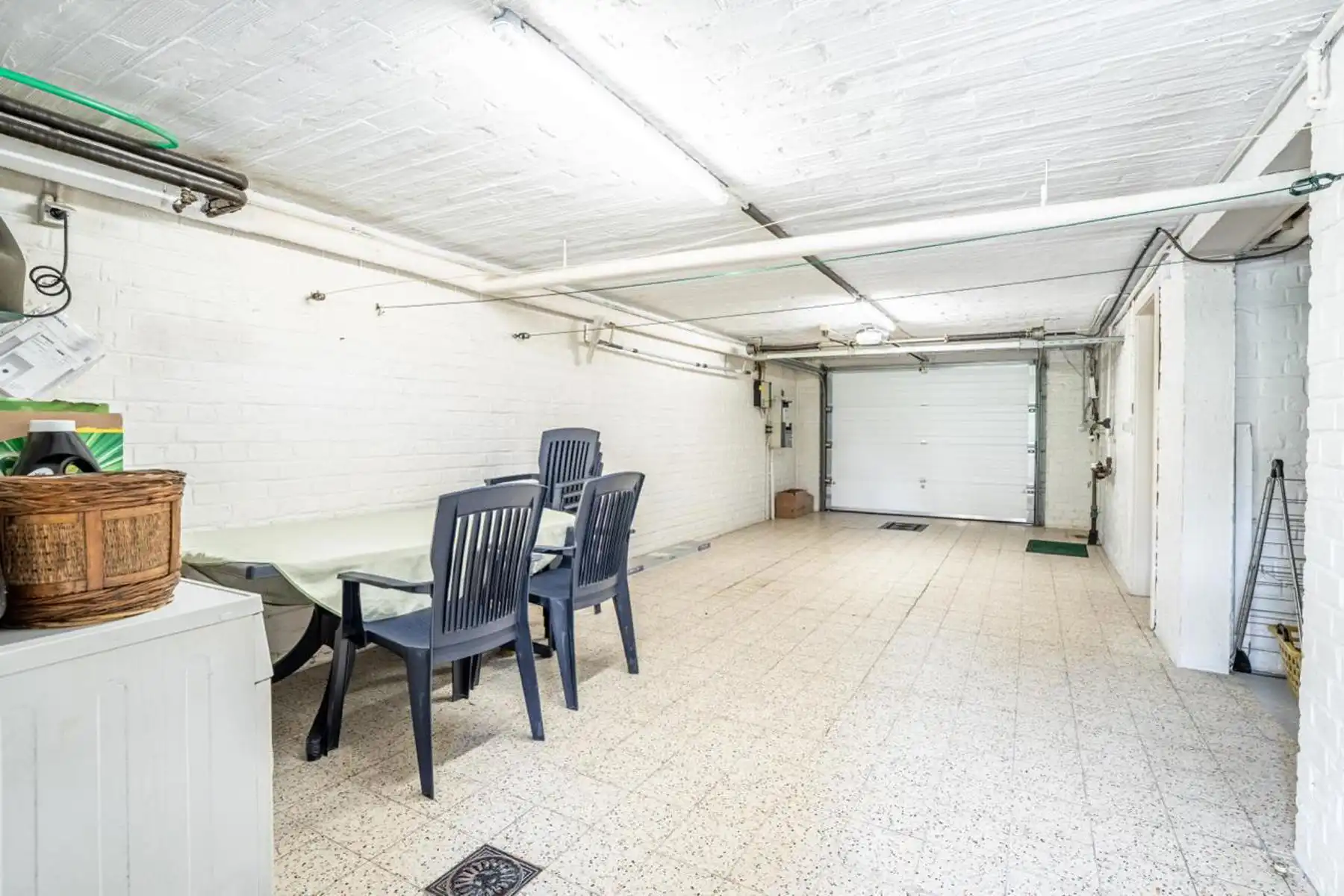 Charmante woning met 3 slaapkamers, garage en tuin foto 28