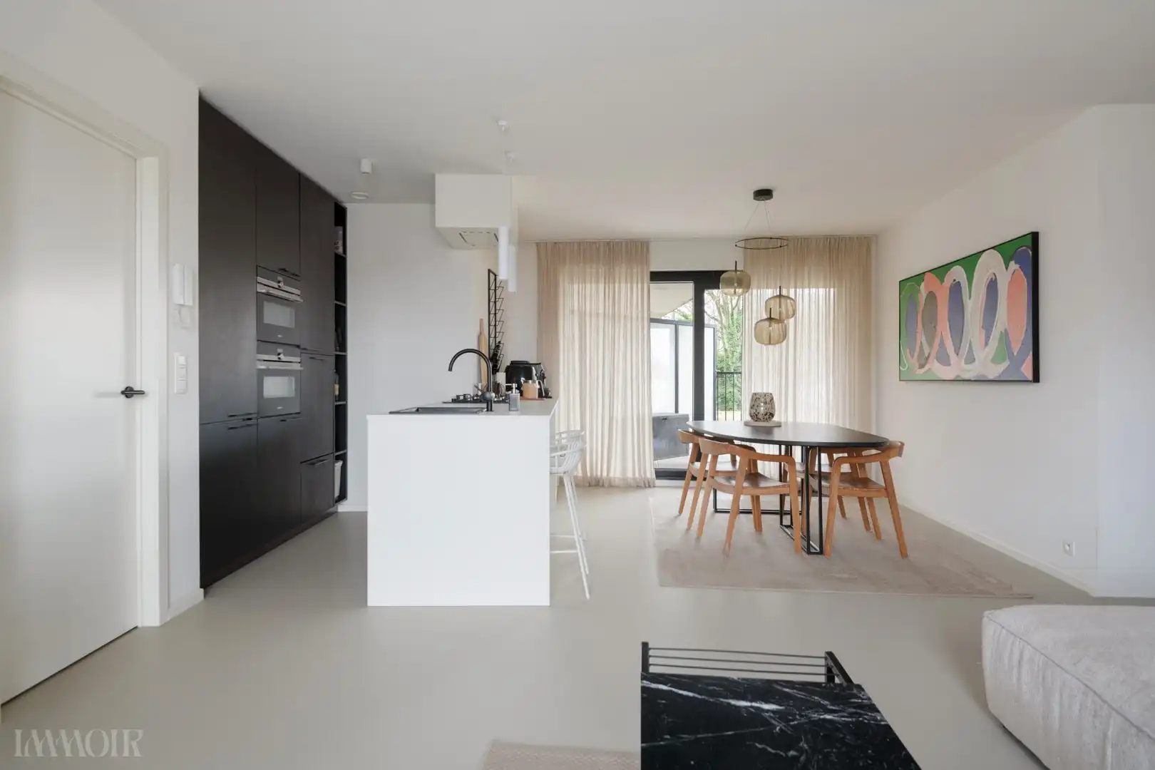 Stijlvol  en energiezuinig appartement met ruim zonneterras. foto 3