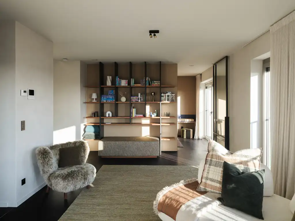 Luxe penthouse (bj. 2021) met twee kamers en een uitzonderlijk terras met panoramisch zicht over Gent en zijn torens. foto 11