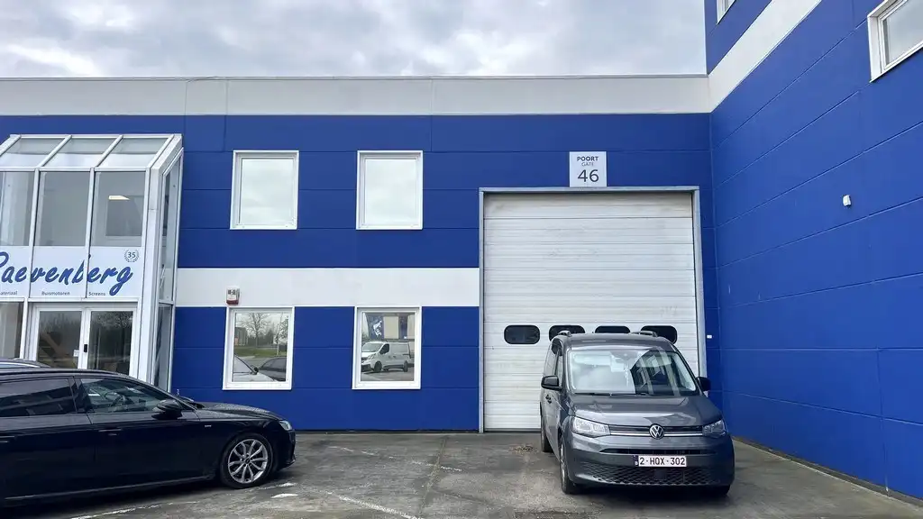 Opslagruimte te huur in Industriepark-Drongen foto {{pictureIndex}}