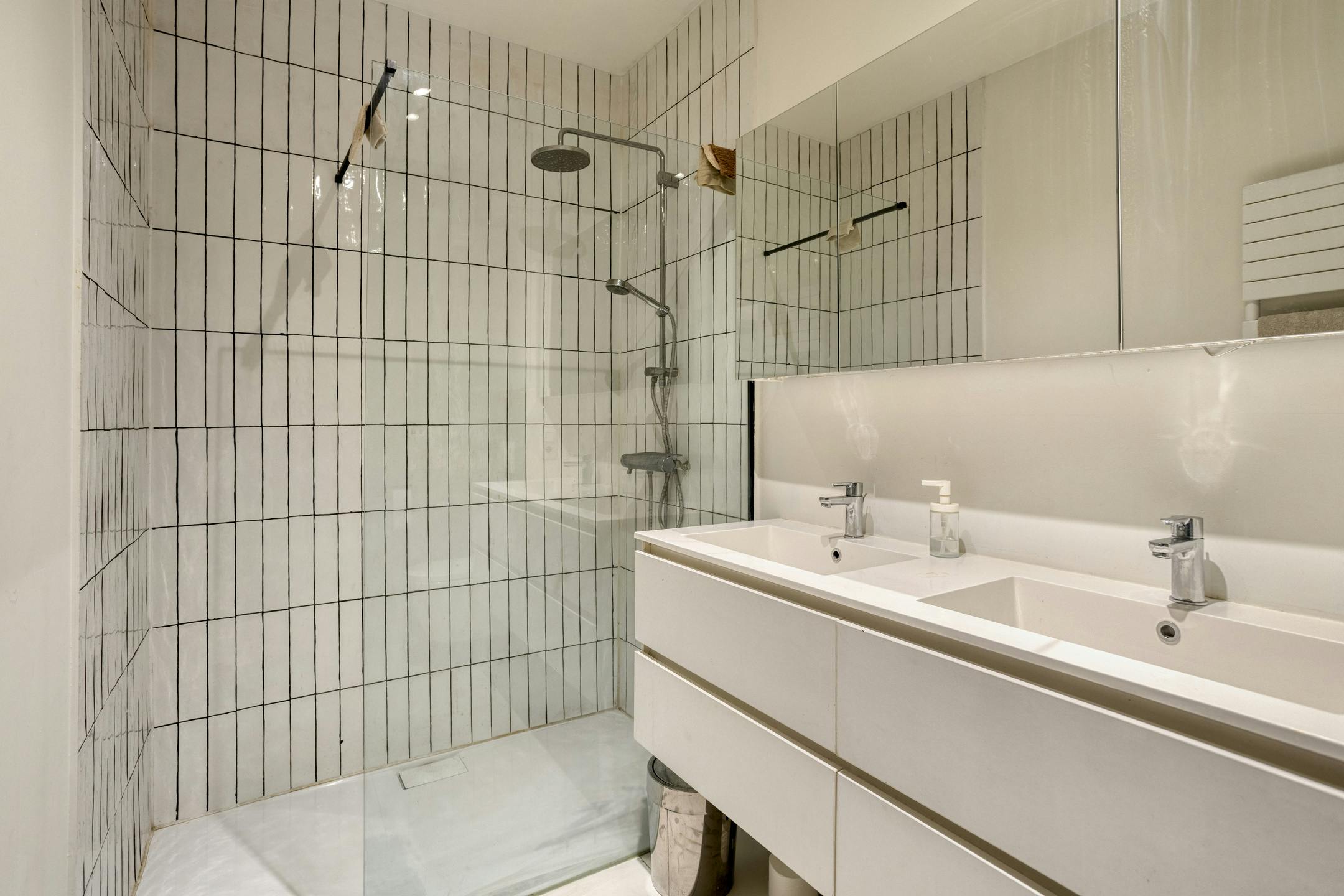 Lichtrijk dakappartement te koop in 2020 Antwerpen Kiel  foto 13