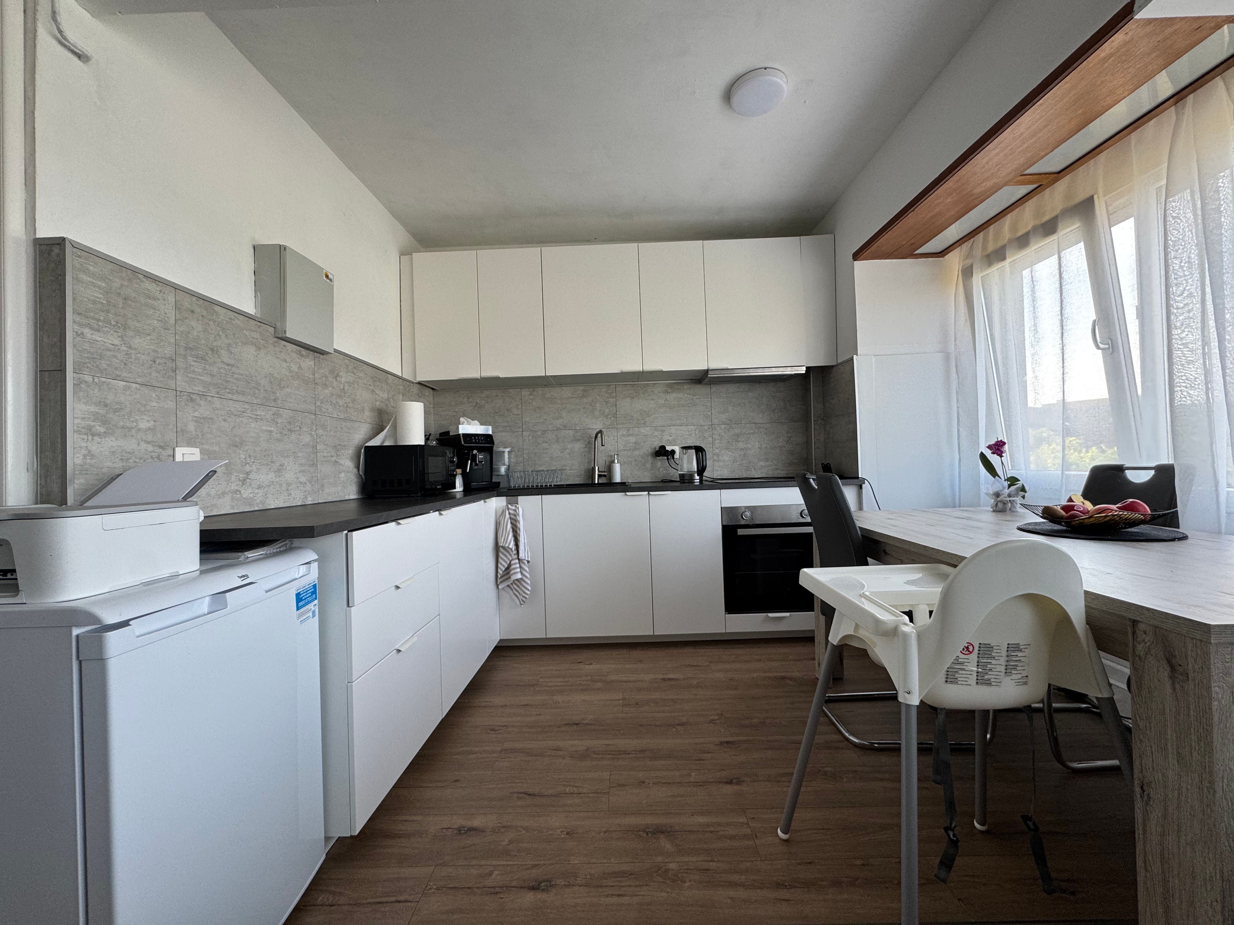 Rustig gelegen tweeslaapkamerappartement met terras foto 5