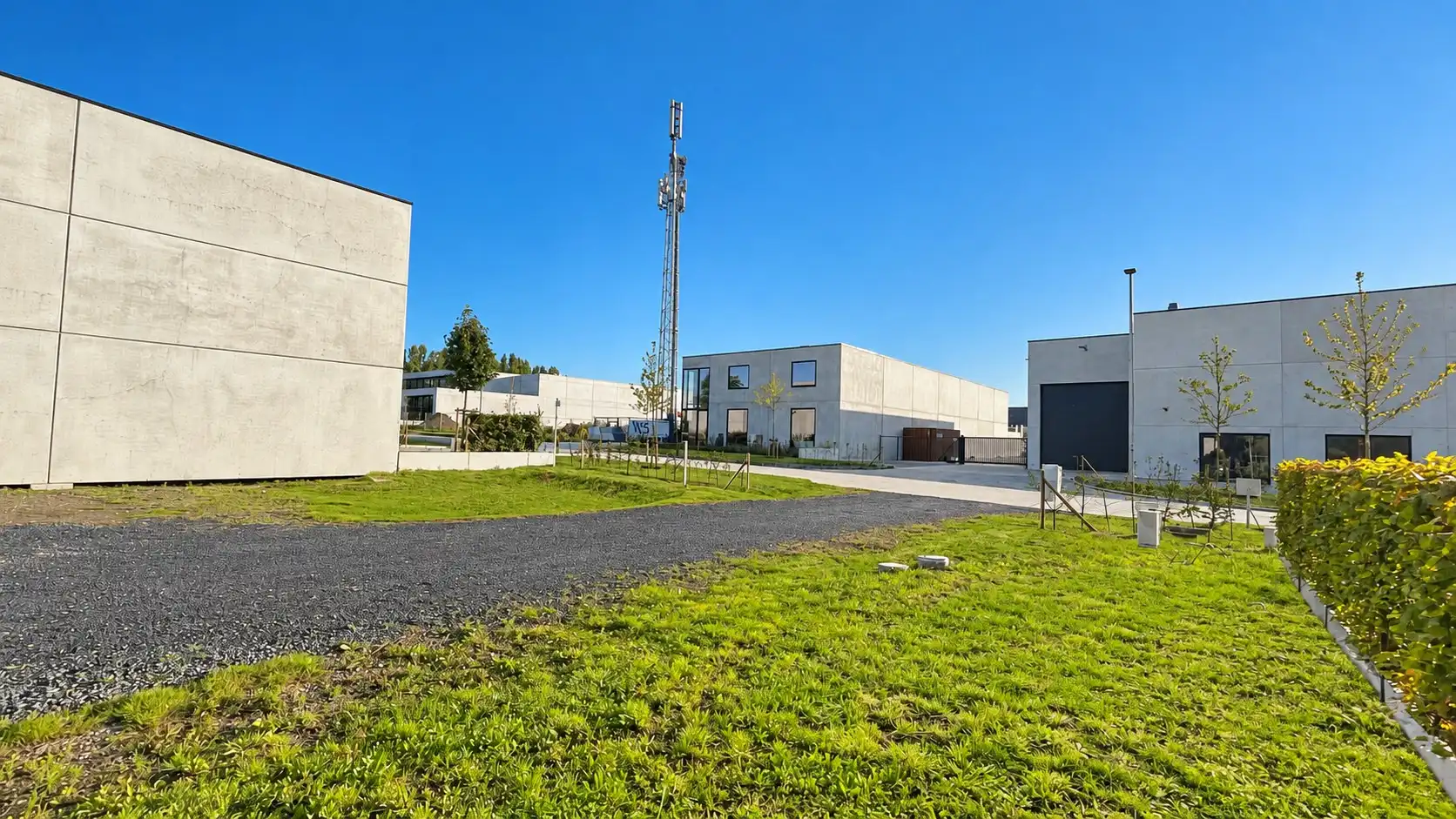 Grote loods met een prachtige woonst op 1.186 m²  foto 46