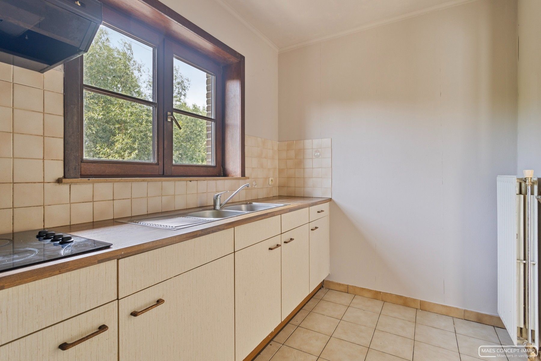 Instapklaar appartement te koop in Harelbeke — topligging vlak bij Kortrijk! foto 7