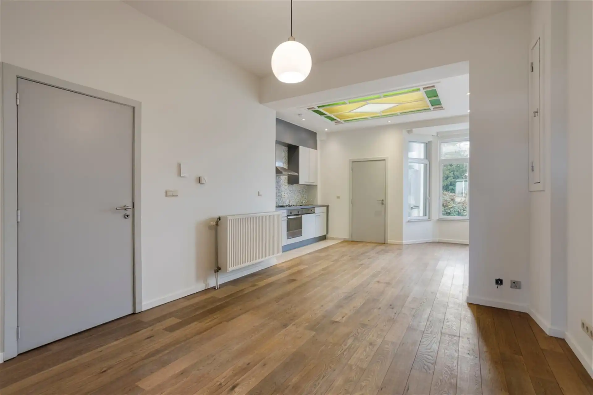 appartement foto {{pictureIndex}}