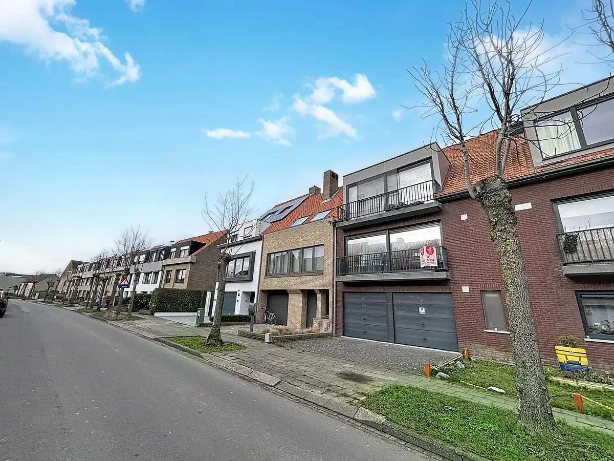 Instapklaar appartement te koop te Blankenberge foto {{pictureIndex}}
