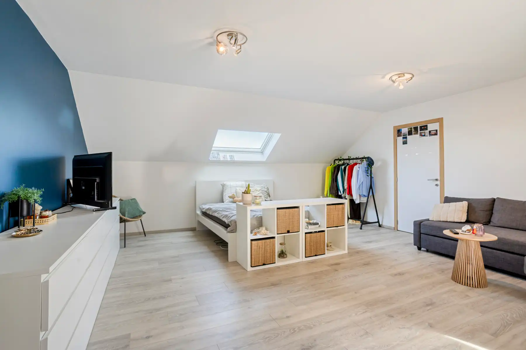 Recente 3-gevelwoning op topligging foto 20