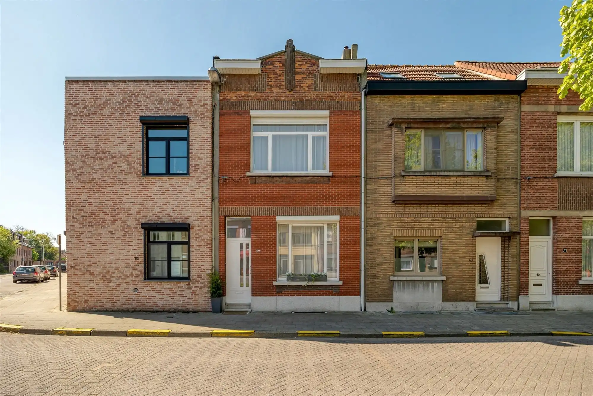 Volledig gerenoveerde woning met 3 slpkmrs en stadskoer foto 29