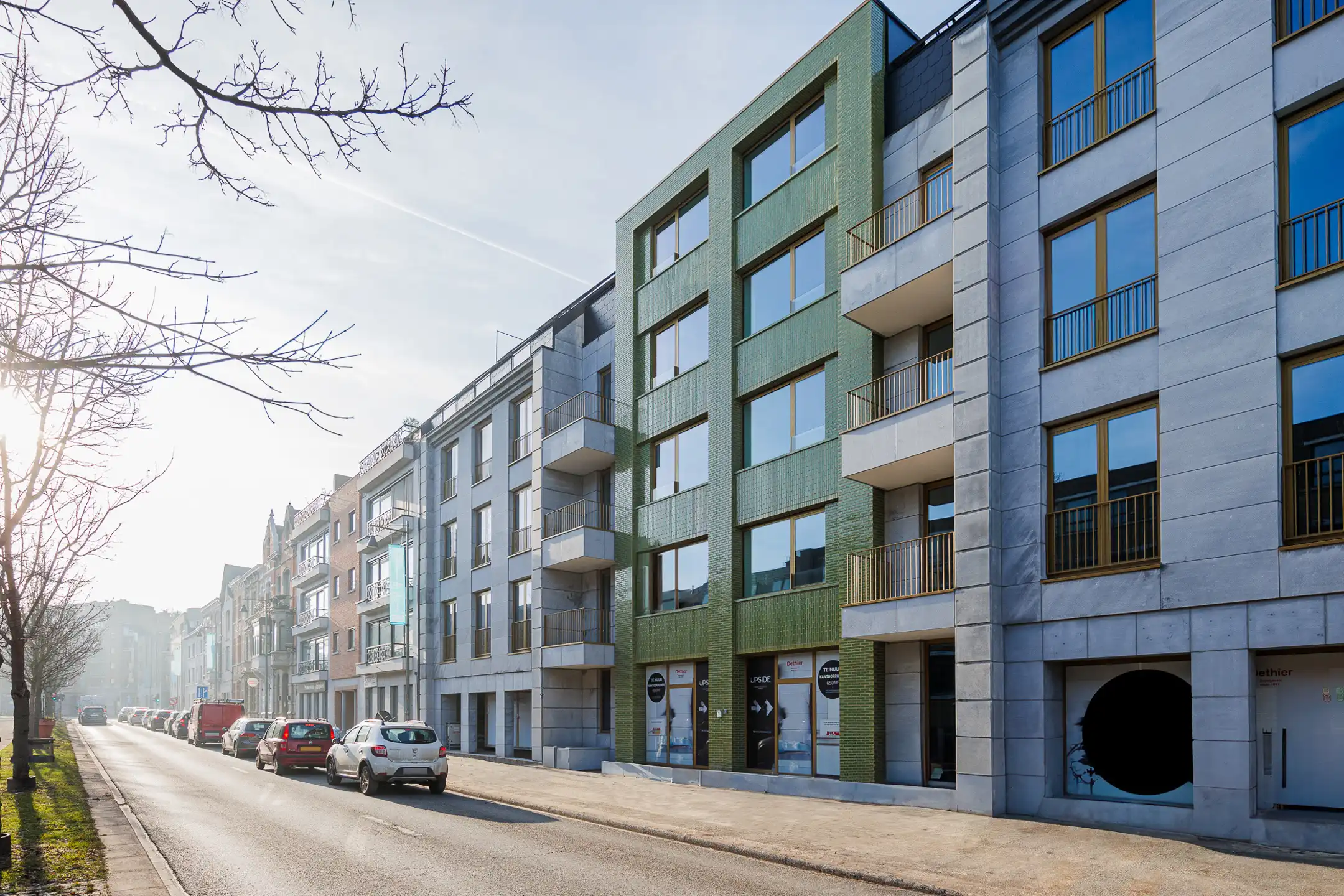 Kantoorproject 'The Upside' op de kleine Ring van Hasselt foto {{pictureIndex}}