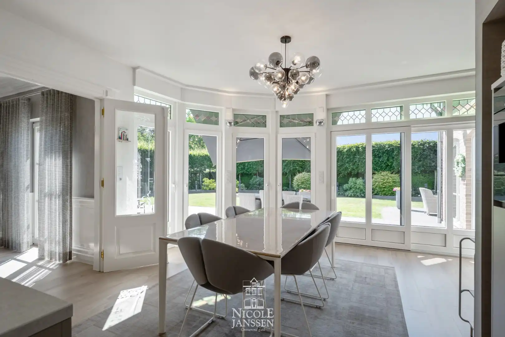 Karaktervolle luxueuze villa  foto 14