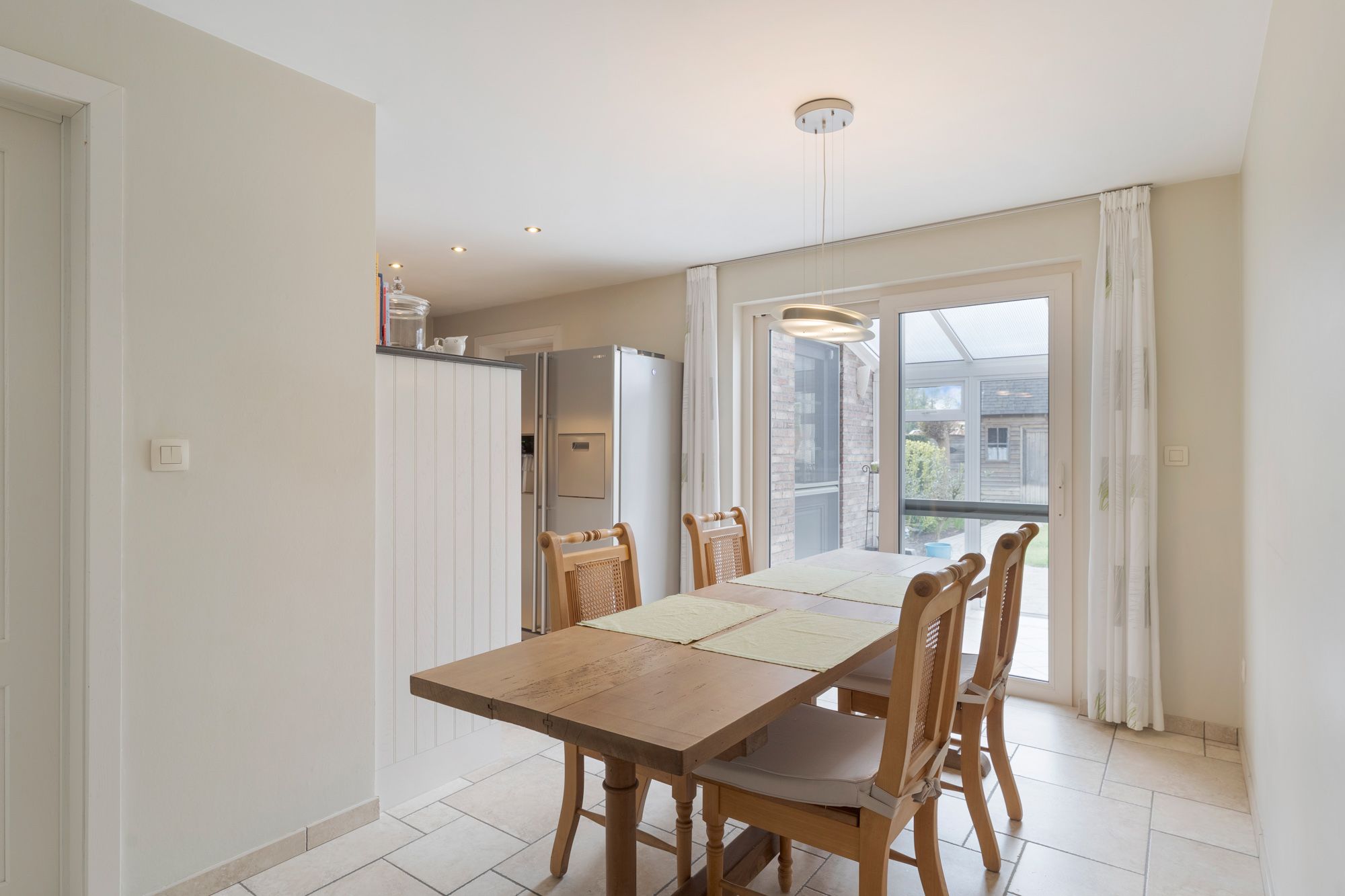 Charmante instapklare woning met 3 slaapkamers en zonnige tuin te Diepenbeek! foto 8