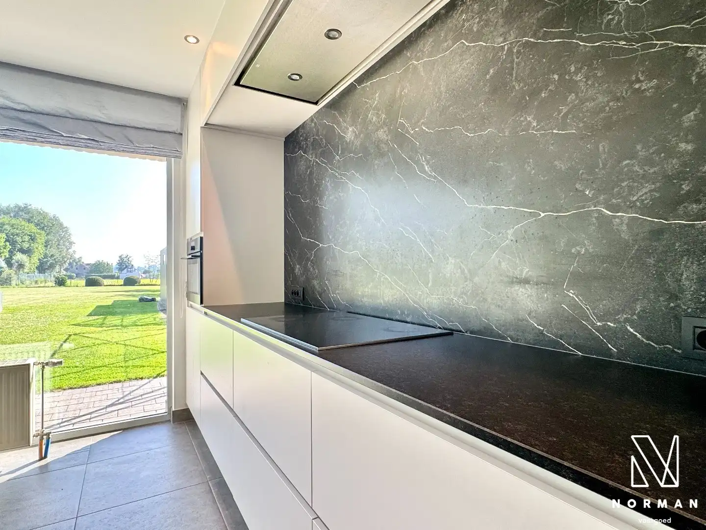 Prachtig domein met volledig instapklare villa, grote tuin en weide in Hulste foto 12