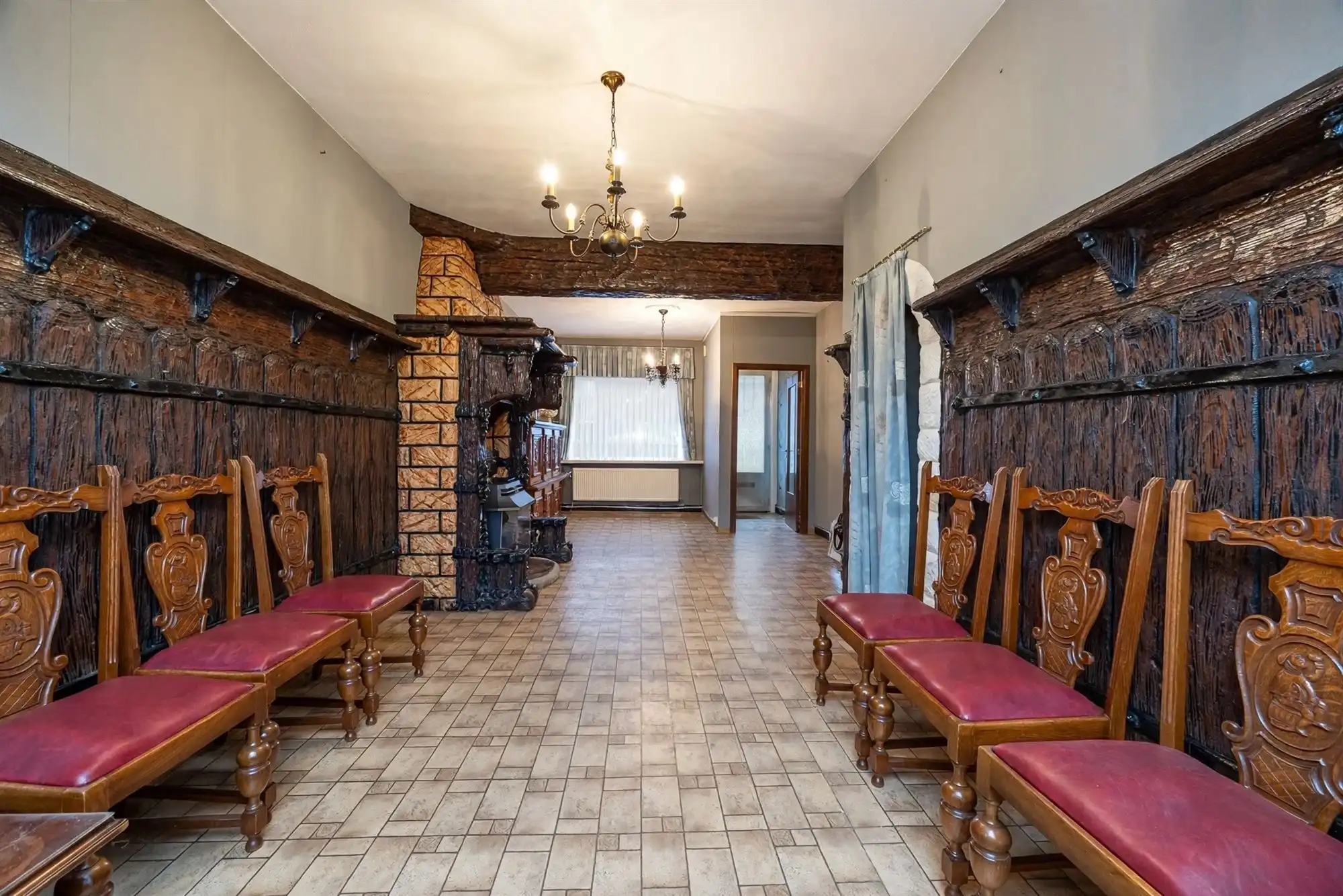 Gezinswoning met twee slaapkamers en tuin foto 7
