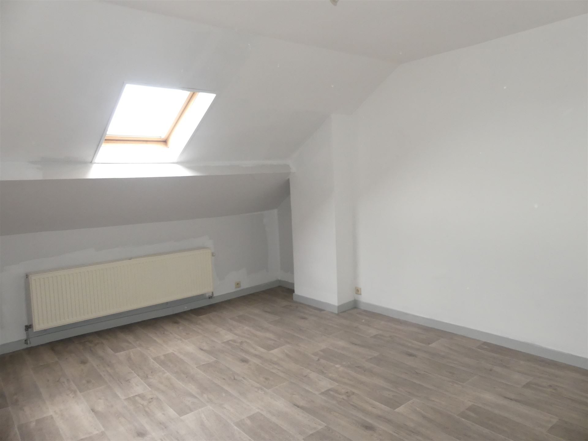 Opbrengstwoning bestaande uit 2 appartementen! foto 18