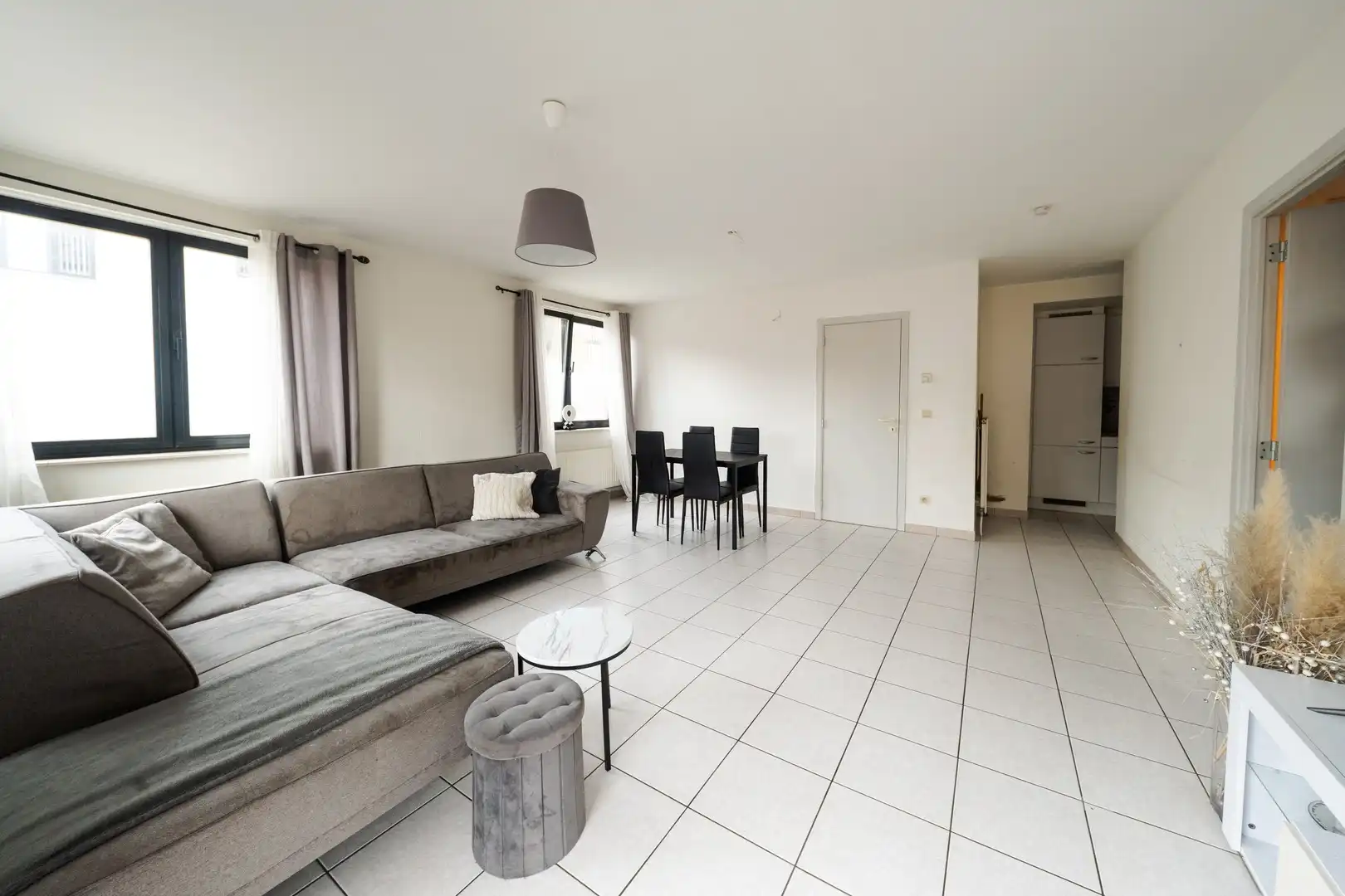 1-kamerappartement met terras in hartje van Bornem. foto 5