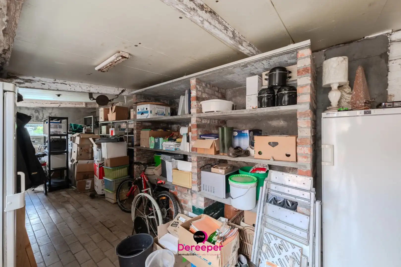 Te renoveren halfopen woning met zuidgerichte tuin op 571 m² in Jabbeke foto 13