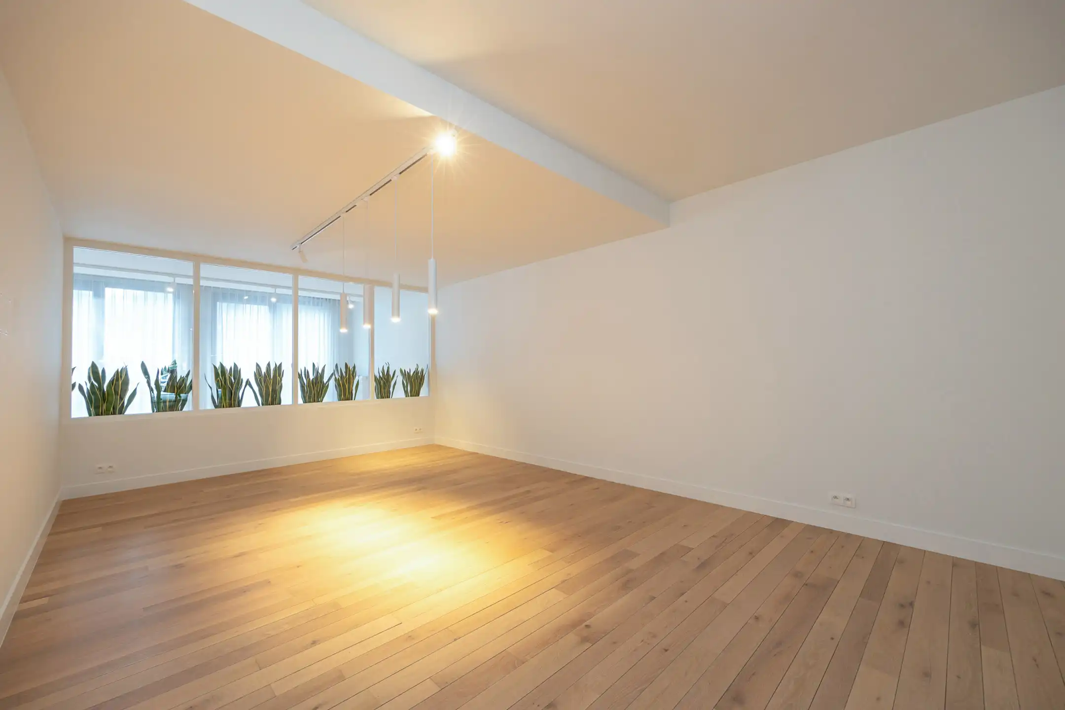 Kantoor te huur op een top locatie te Antwerpen!  foto 7