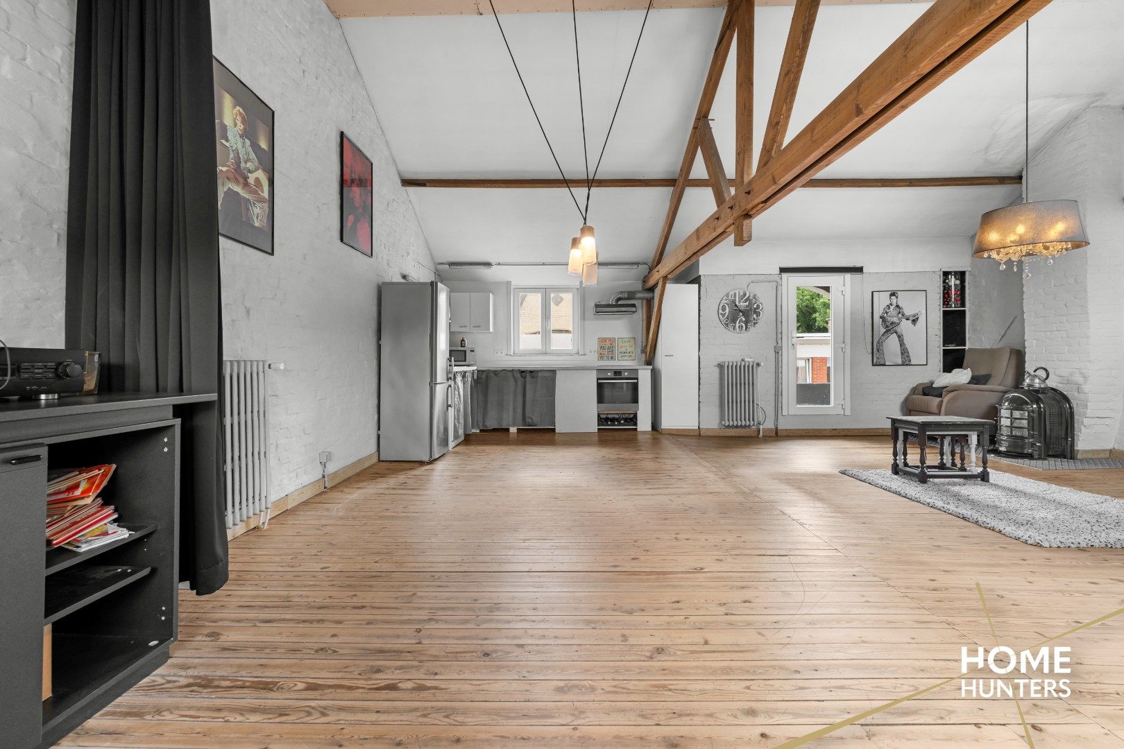 Instapklare, volledig gerenoveerde rijwoning met garage in hartje Wervik foto 19