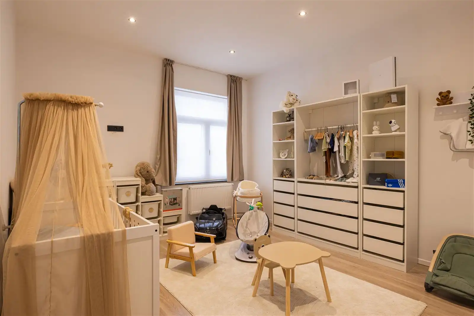 Gerenoveerde woning met 4 slaapkamers en tuin in Gentbrugge foto 21