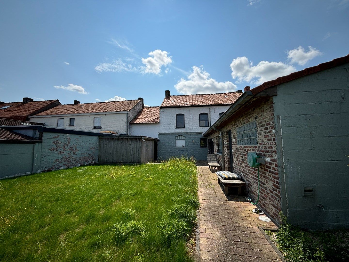 Ruime instapklare woning met tuin en garage. foto 16