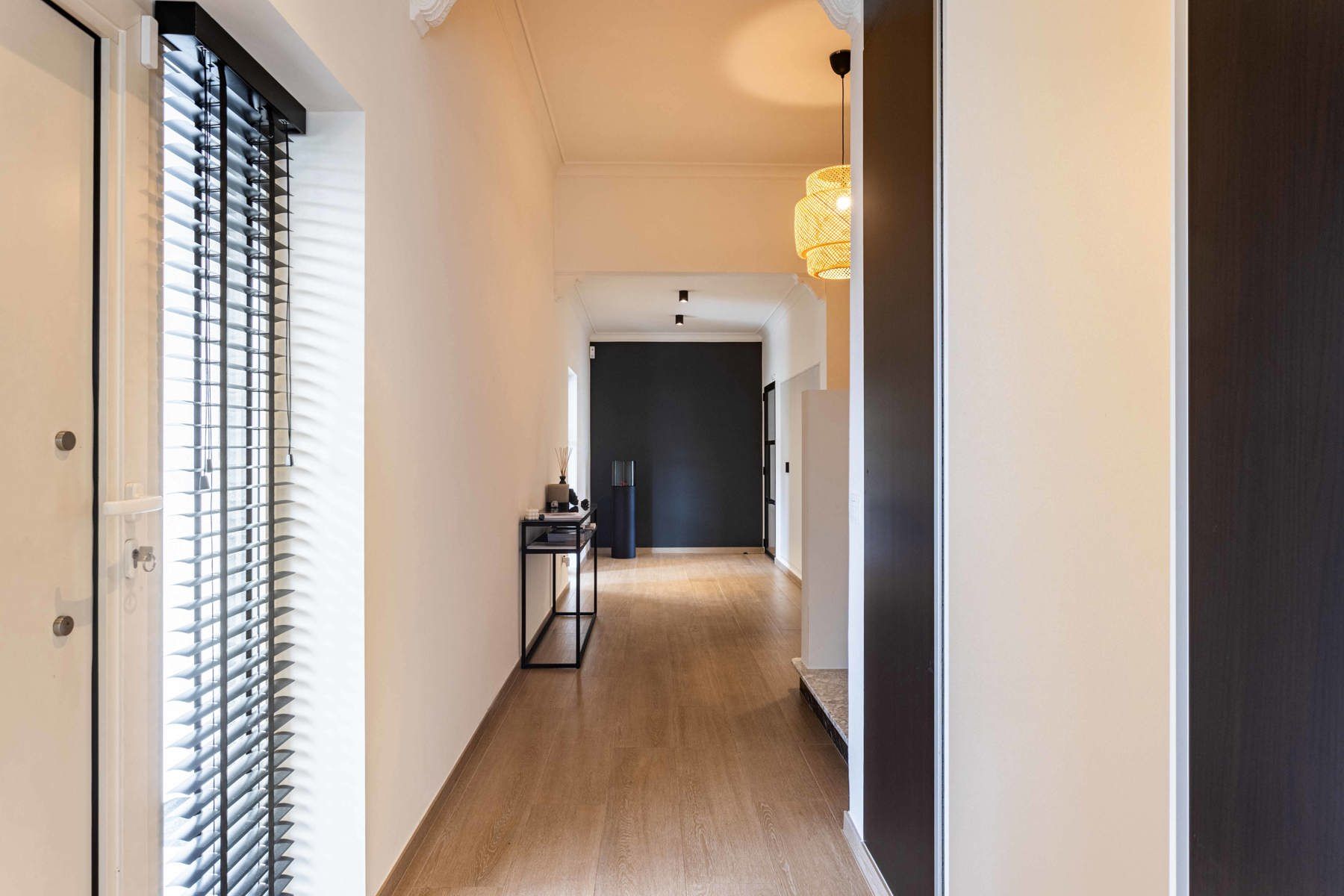 EXCLUSIEVE VILLA MET ZWEMBAD EN PRACHTIGE TUIN! foto 5