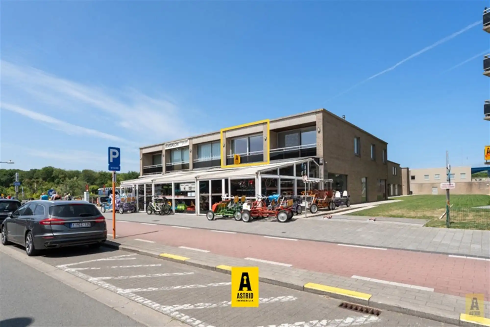 Perfect instapklaar appartement vlakbij zee! foto 2