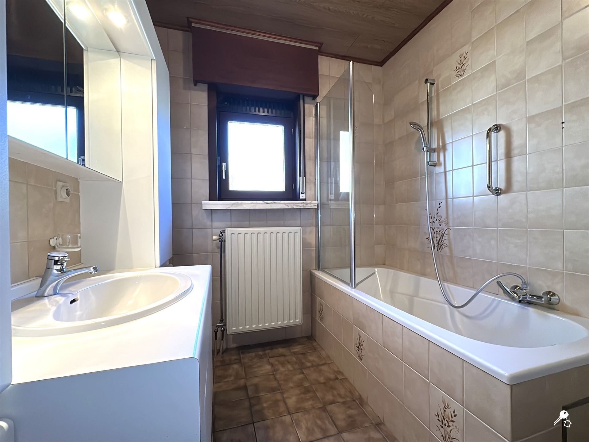 Instapklare gezinswoning met ruime tuin en uitbreidingsmogelijkheden foto 9