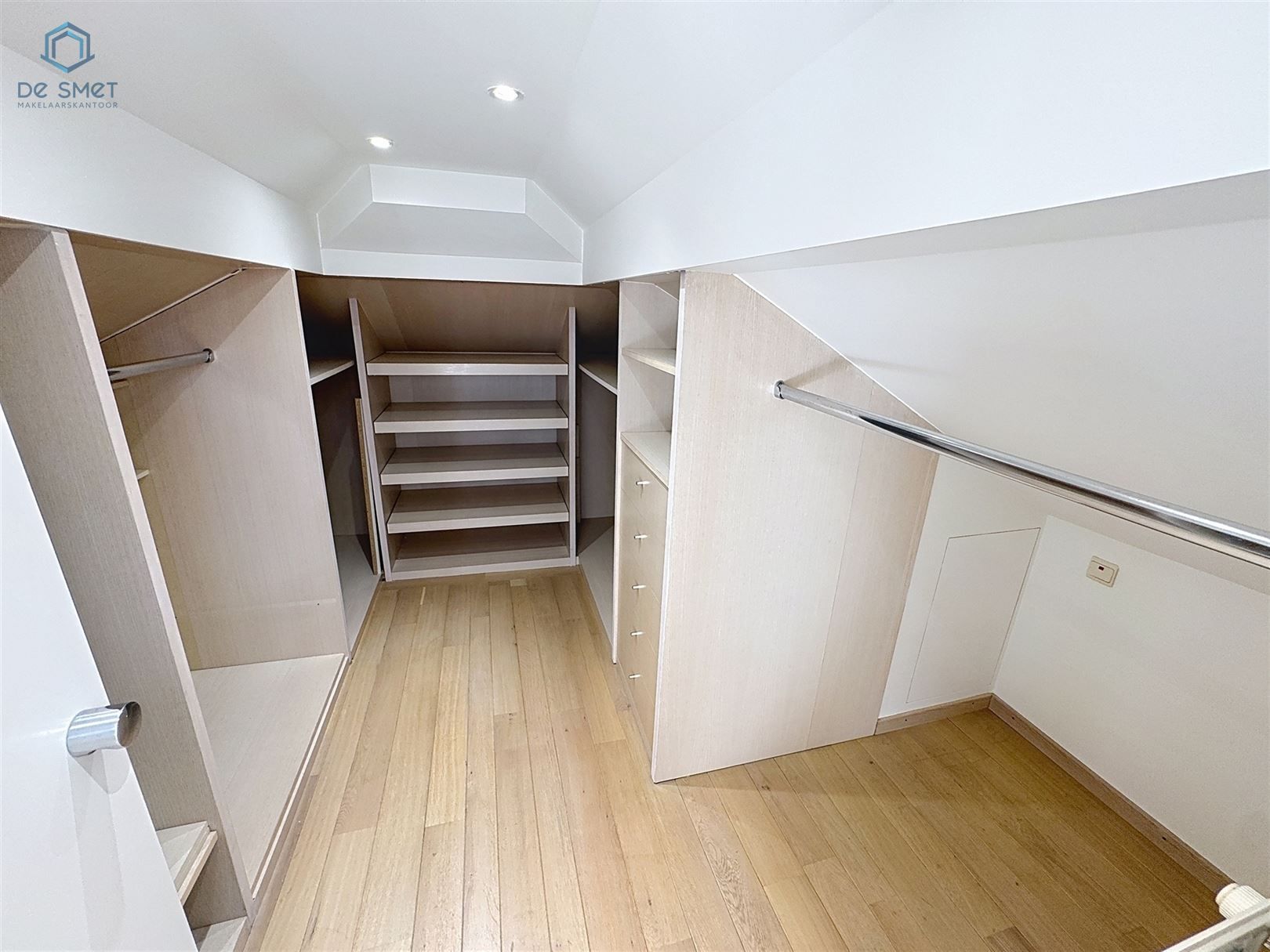 Luxueus afgewerkte halfopen woning met 4 slaapkamers, 2 badkamers en stadstuin Geraardsbergen (Overboelare) foto 21