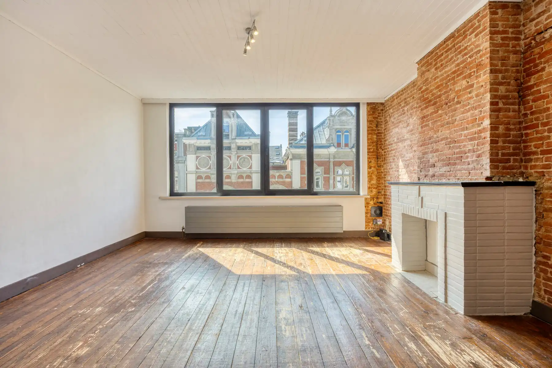 Ruim en verzorgd 1‑slaapkamerappartement met terras. foto 6