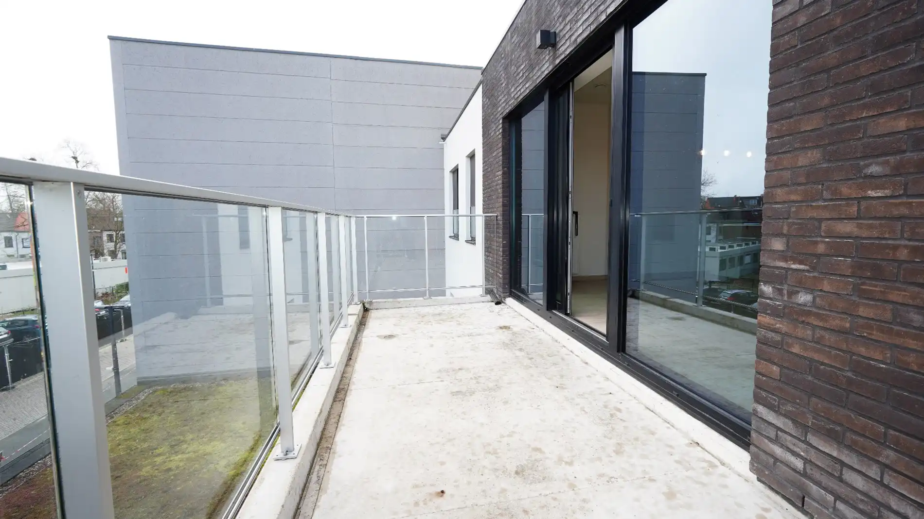 Instapklaar appartement met 2 slaapkamers in Lokeren foto 10