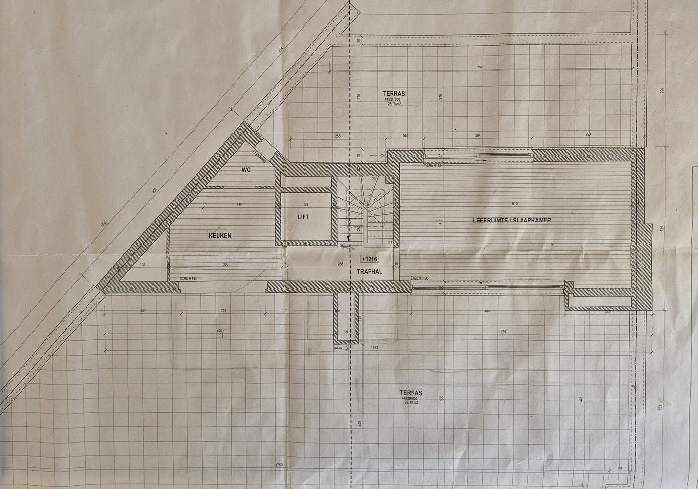 Te renoveren studio met projectpotentieel foto 6