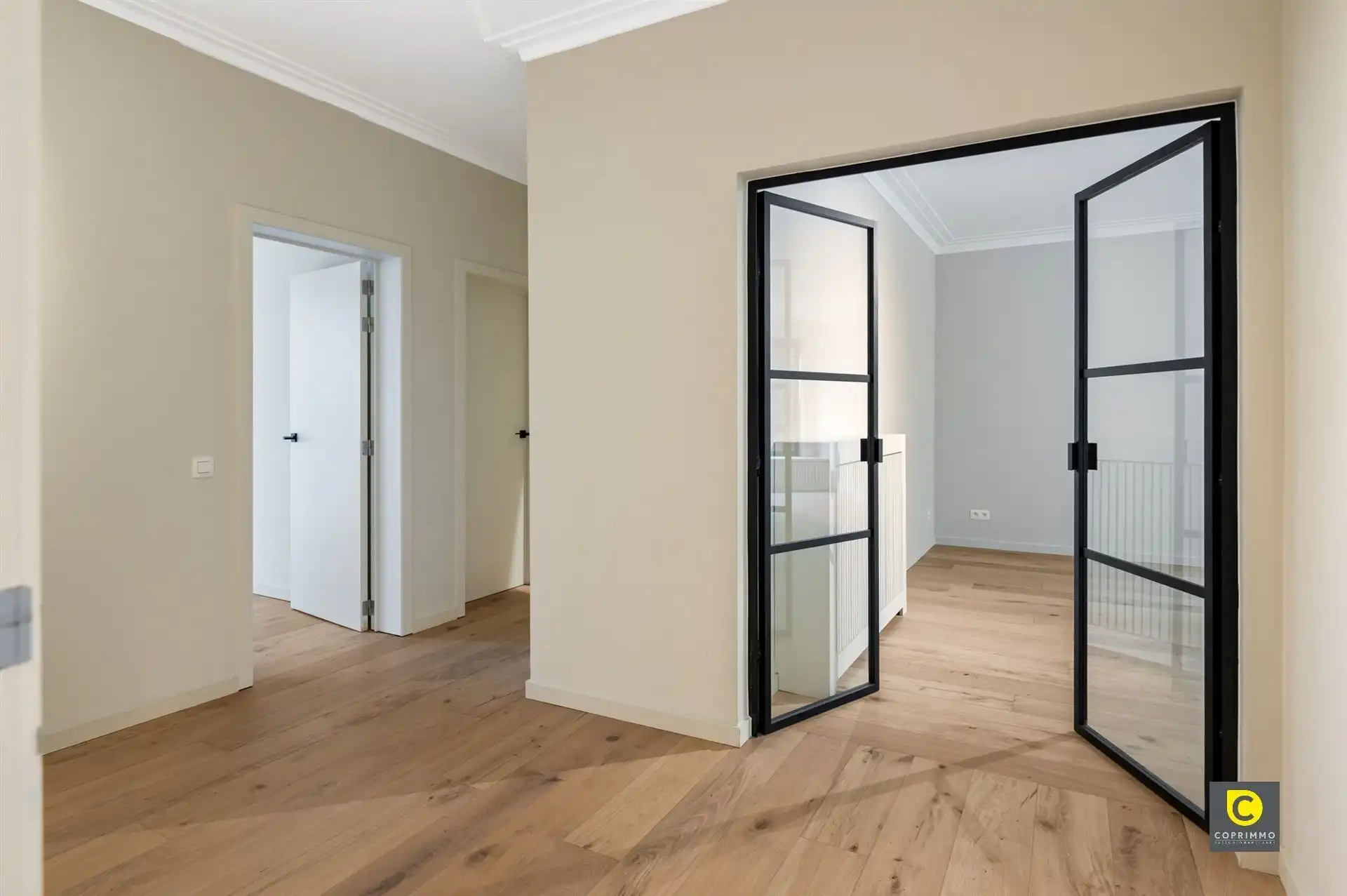 Hoogwaardig gerenoveerd 3 slpk app met P foto 11