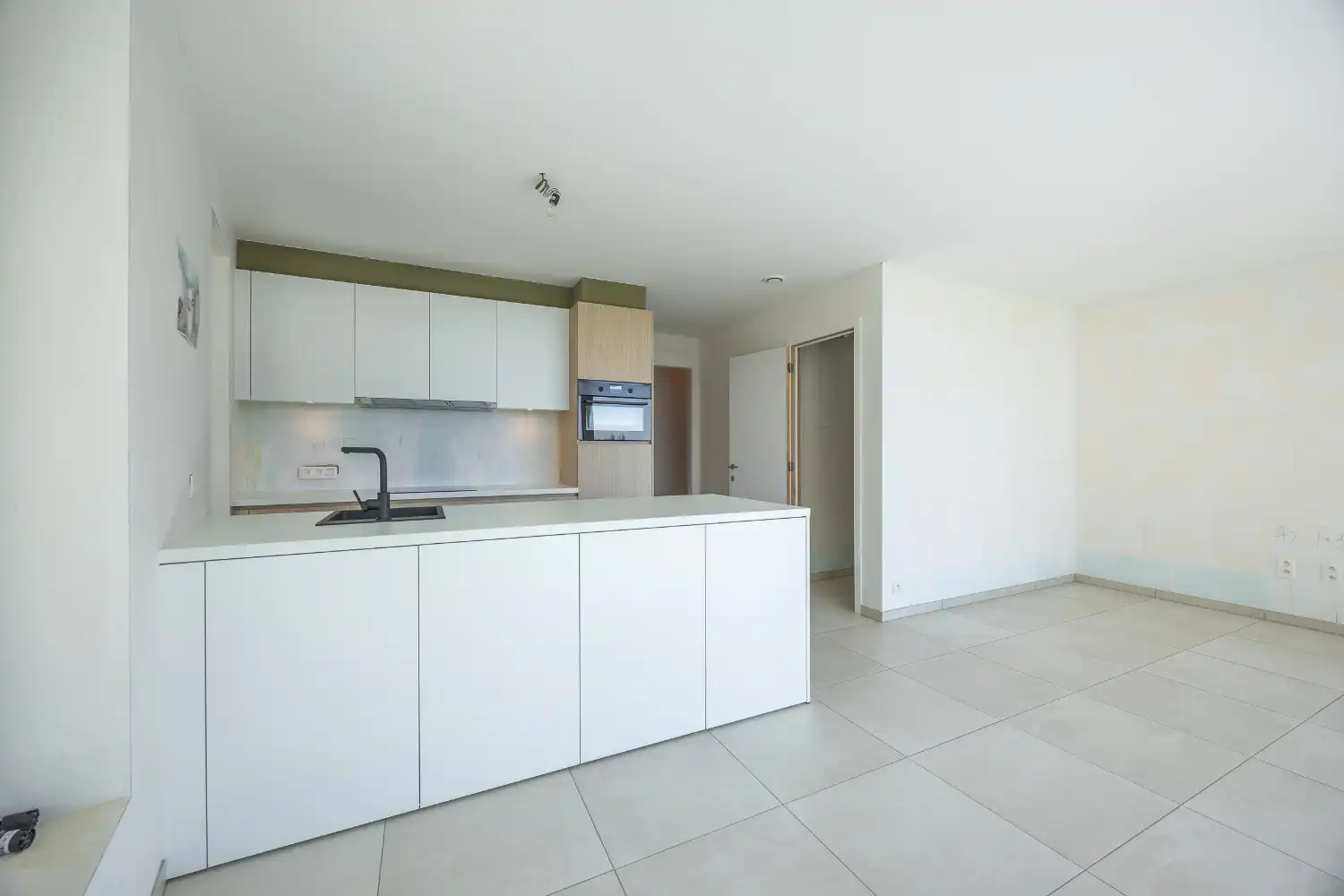 Nieuwbouwappartement met 2 slaapkamers te koop in Middelkerke foto 17