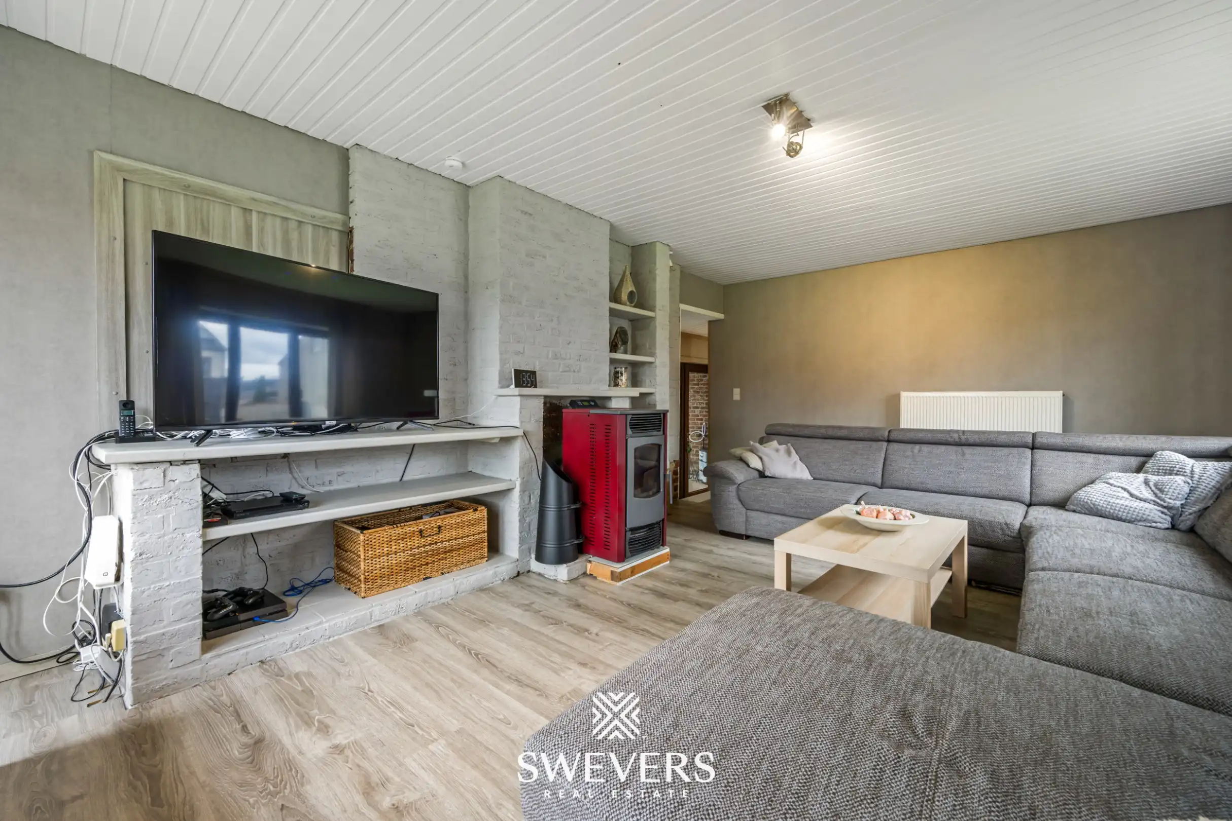 Zonnige woning met ruime zuid georiënteerde tuin in het rustige Diepenbeek foto 6