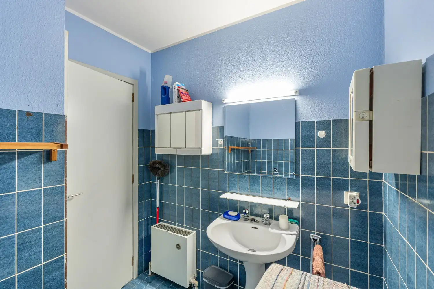 Ruim appartement met 2 slaapkamers, ondergrondse autostaanplaats en kelderberging. foto 22