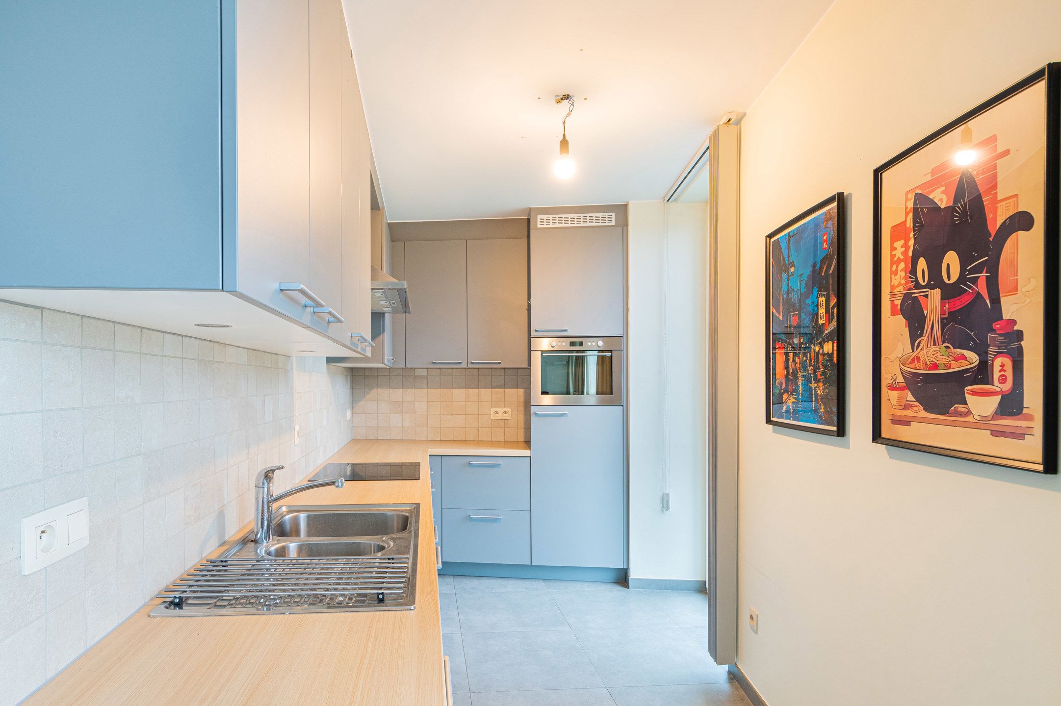 Ruim 1-slaapkamerappartement met terras te Ruisbroek foto 4