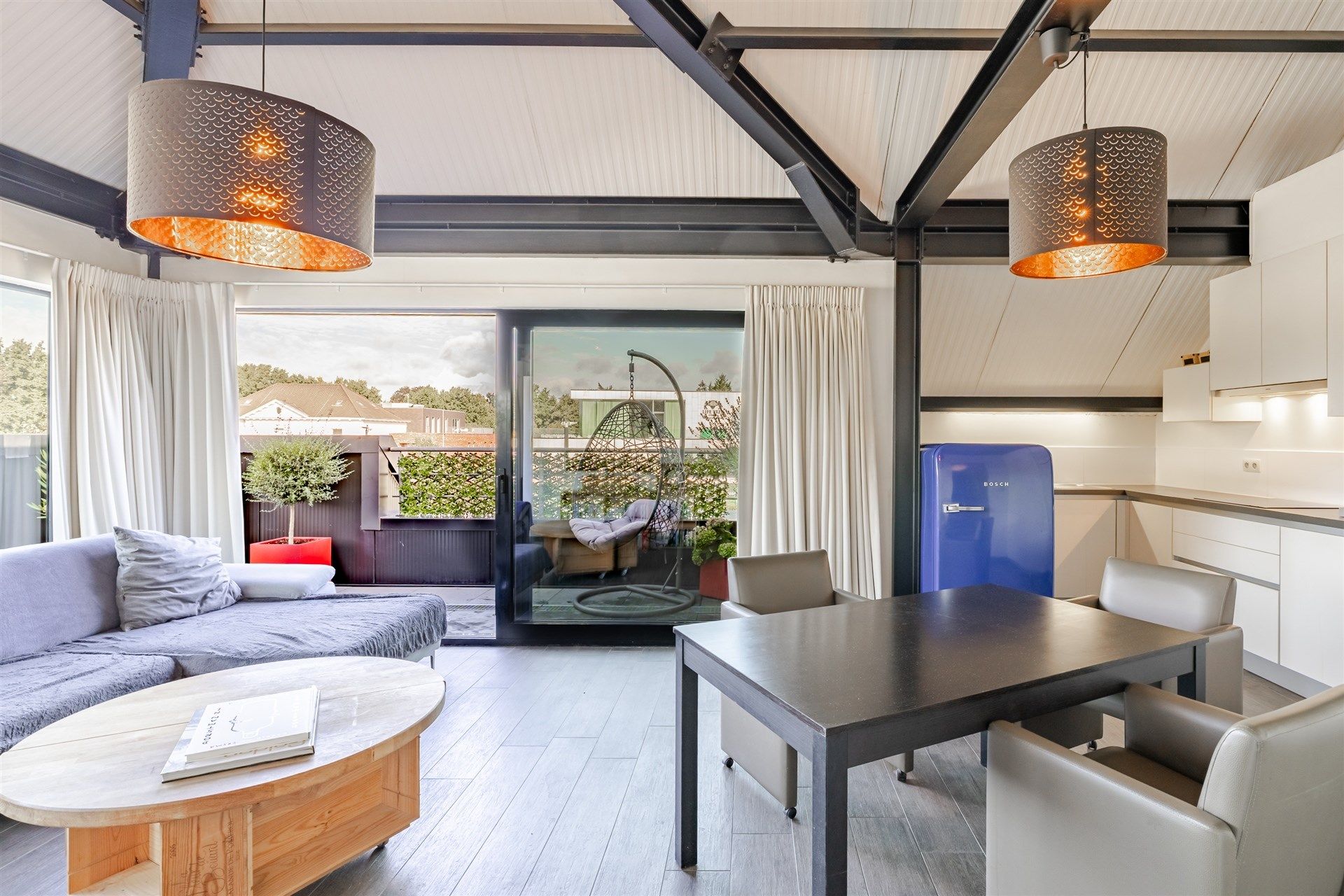 Sfeervolle loft nabij centrum Latem foto 4